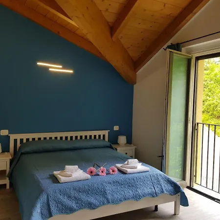 Lake View Apartment